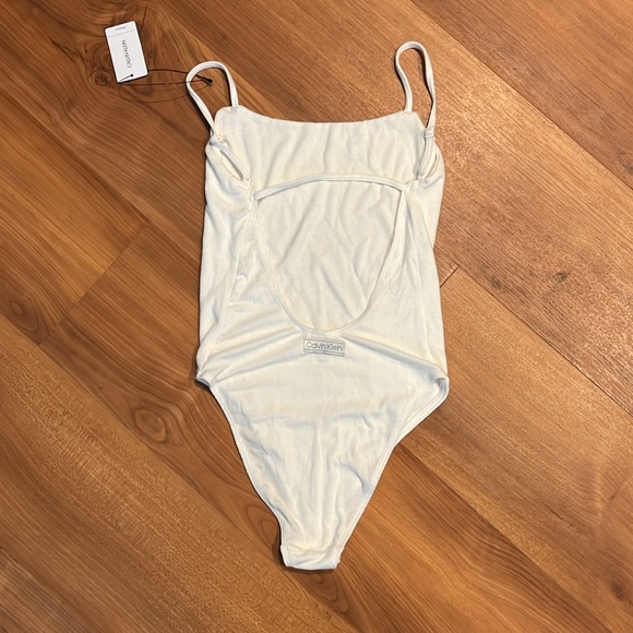 Calvin Klein Bodysuit NWT - Picture 2 of 4